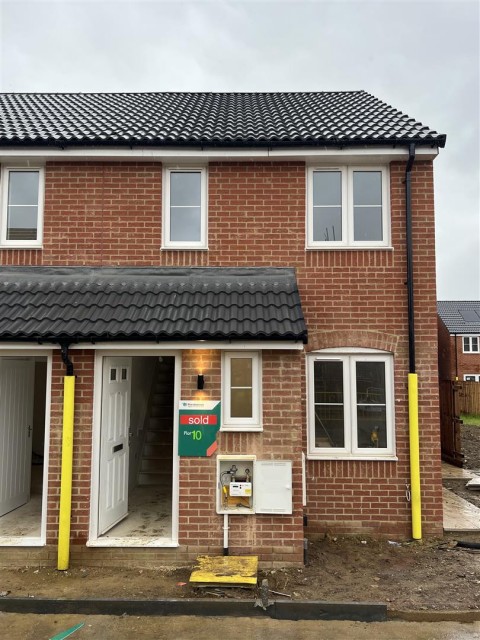 View Full Details for The Hawthorns, Collingswood Close, Market Harborough