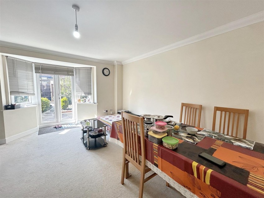 Images for Hunt Close, Towcester