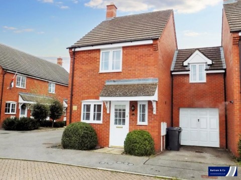 View Full Details for Foxholes Close, Deanshanger