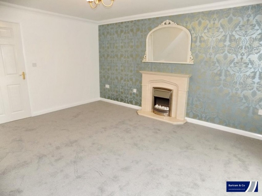 Images for Foxholes Close, Deanshanger