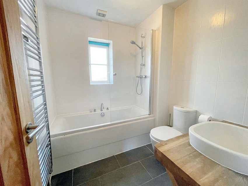 Images for Canons Ashby Road, Moreton Pinkney
