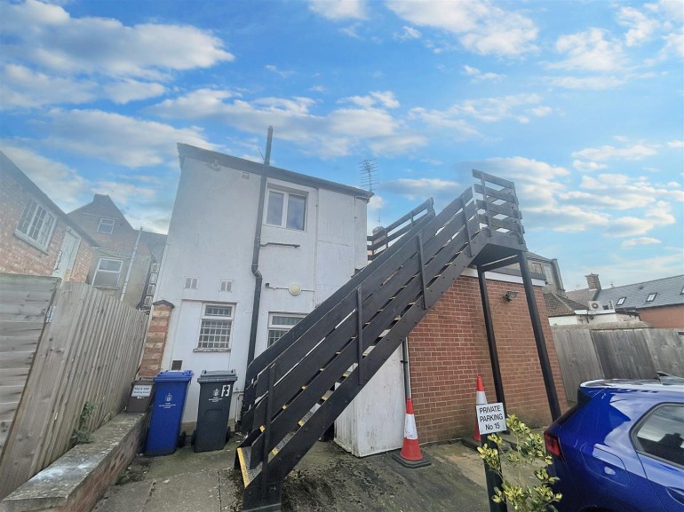 Watling Street East, Towcester