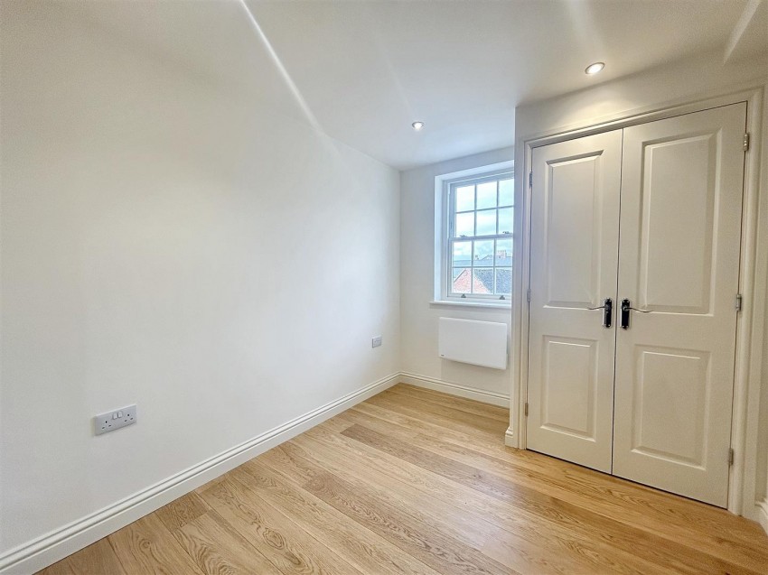 Images for Moat House, Towcester