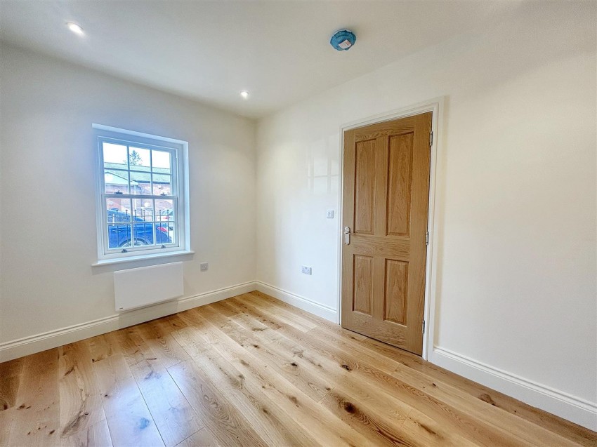 Images for Moat House, Towcester