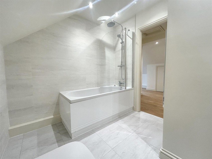 Images for Moat House, Towcester