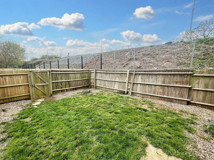 Images for Woodpecker Way, Northampton